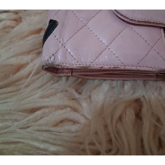 Authentic CHANEL Light Pink Quilted Cambon Small Wallet - Picture 2 of 16